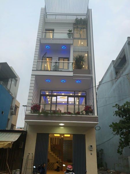 Bán nhà Mặt Tiền Võ Văn Kiệt,(8x17),5 tầng,đẹp lung linh,kinh doanh tốt, giá bán 26 tỷ TL