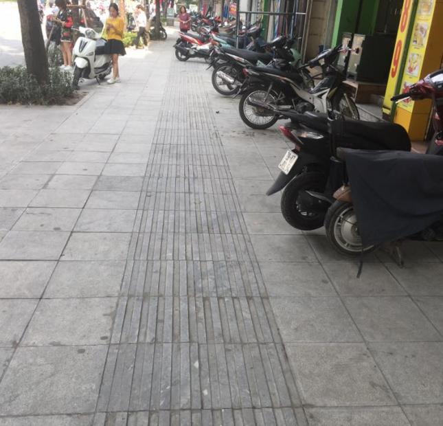 Nhà mặt phố, kinh doanh sầm uốt, vỉa hè 5m Nguyễn Trãi, Thanh Xuân.