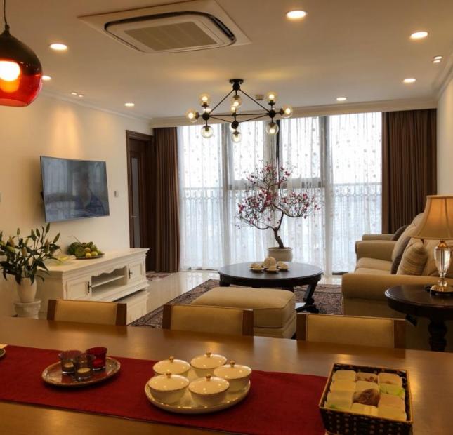 Cho thuê căn hộ cao cấp tại Vinhomes Nguyễn Chí Thanh 86m2, 2PN, đủ đồ, giá 24 triệu/tháng