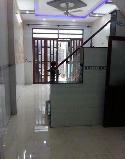 Bán gấp căn nhà 2 lầu hẻm Nguyễn Văn Bứa rộng 12m giá 1ty750