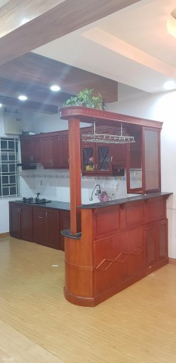 Bán căn hộ chung cư tại đường Nguyễn Cơ Thạch, Mỹ Đình 2, diện tích 84m2, full đồ, giá 24 triệu/m2