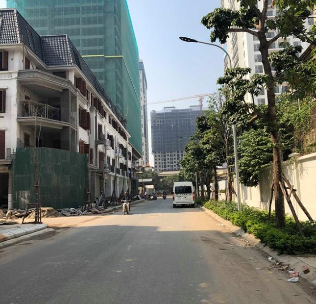Cần bán dự án liền kề 90 Nguyễn Tuân,khu LK 2 đẹp nhất dự án: 71,5m2 x 5 tầng xây thô, 15,5 tỷ