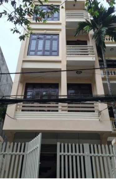 Bán nhà riêng đẹp ở phố Chùa Bộc, DT 33 m2, giá 3,5 tỷ