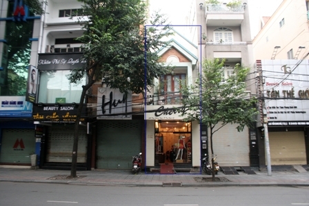 Bán nhà 3 lầu đường Nguyễn Minh Hoàng 4,3 x 16m vuông vức, giáp đường A4 thông ra đường Cộng Hòa