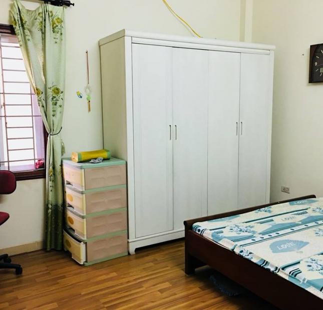 Bán nhà 54m2, 4 tầng ở Lương Khánh Thiện, ô tô