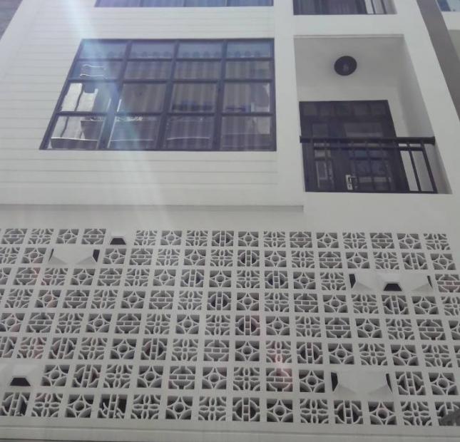 Bán nhà mặt tiền Q. Bình Thạnh, khu CX Chu Văn An, 4x21m, 1 trệt, 3 lầu mới đẹp, giá 14.8 tỷ TL ít