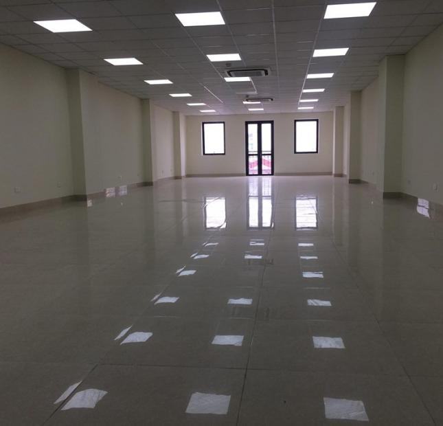 Cho thuê văn phòng tại đường Nguyễn Trãi, Thanh Xuân, Hà Nội, diện tích 130m2 giá 24 triệu/tháng