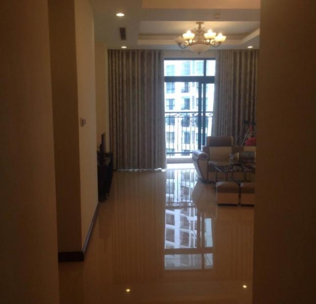 Bán căn hộ 2 phòng ngủ, 88m2 chung cư Royal City 72A Nguyễn Trãi, Thanh Xuân 3,85 tỷ