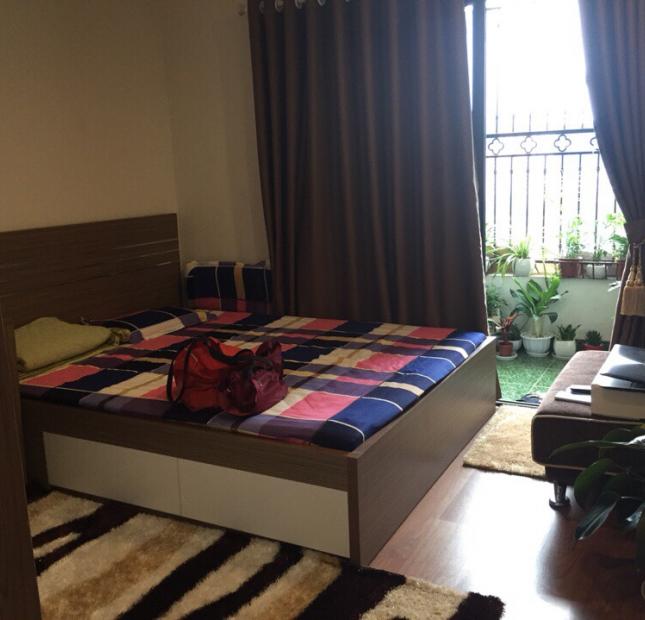 Cho thuê căn hộ C7 Giảng Võ đối diện khách sạn Hà Nội, 70m2, 2PN, giá 11 triệu/tháng