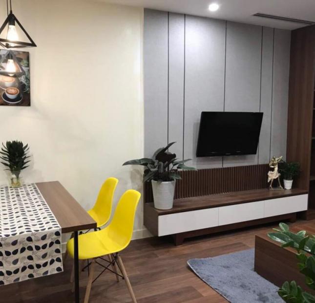 Chính chủ cho thuê căn hộ chung cư V2 Homes City, tầng 20, 2PN, đầy đủ nội thất. LHTT: 0963 217 930