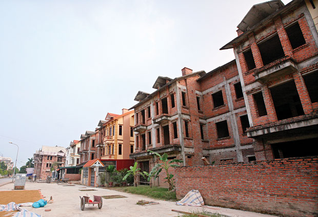 Bán 2 căn nhà đang xây Nguyễn Trung Trực, phường 4