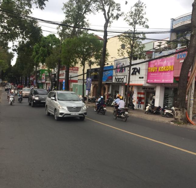 Bán nhà 2 mặt tiền đường Nguyễn Trãi, đối diện Đoàn 30, khu trung tâm mua sắm sầm uất