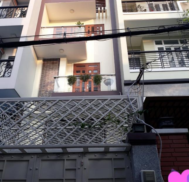 Cho thuê nhà 3 lầu, 4x24m, đường nội bộ Nơ Trang Long, 18 triệu/th, giá rẻ
