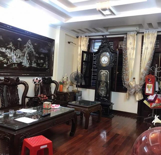 Bán nhà phố Phương Liệt, Thanh Xuân, gần ngay mặt phố, vị trí đặc biệt, giá chỉ 1.78 tỷ