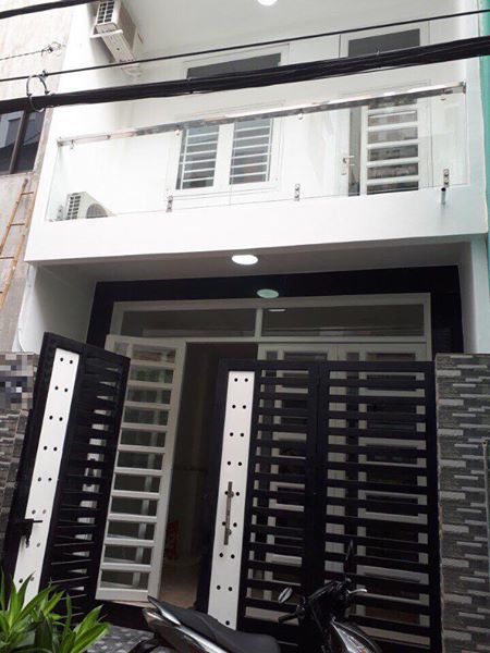 Chủ nhà bán gấp nhà 2 mặt tiền Hùng Vương, Q5 DT: 6.5x16m 5 lầu giá chỉ 33 tỷ