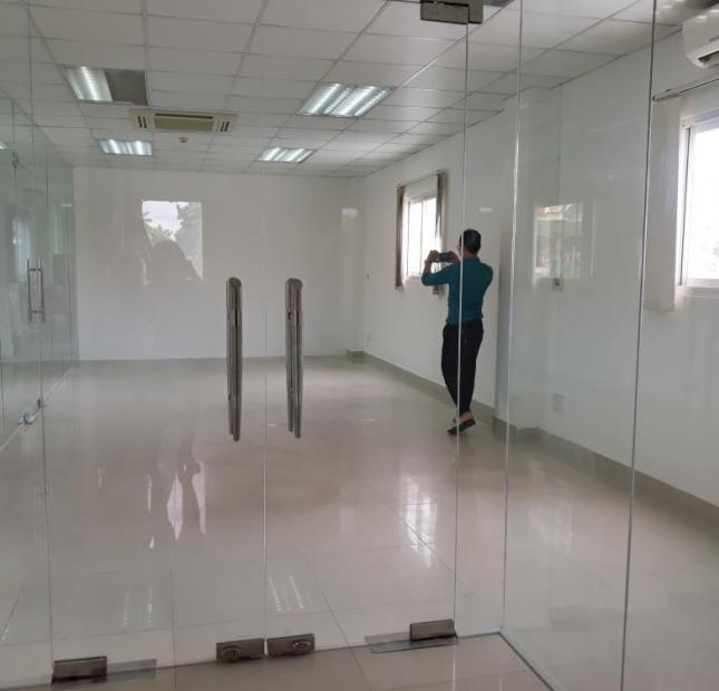 Văn phòng cho thuê đường Phổ Quang, quận Phú Nhuận, 35m2