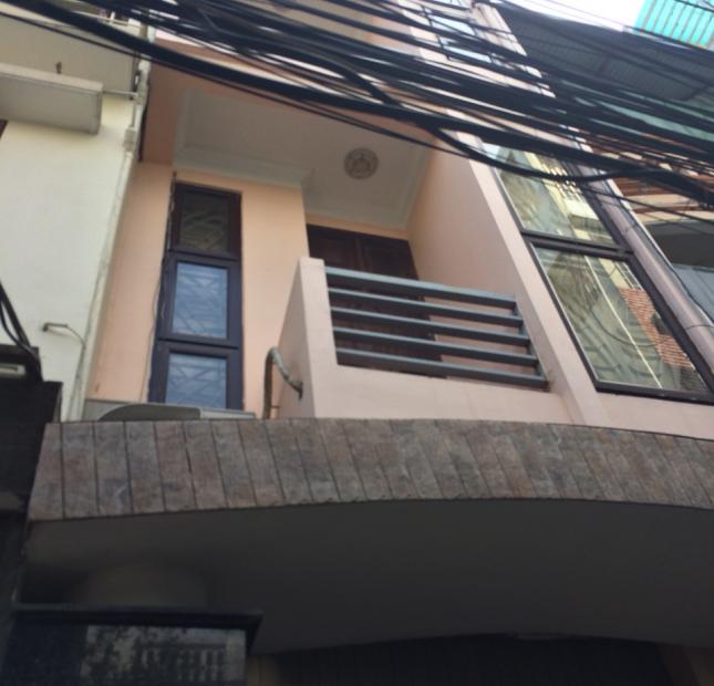 Chính chủ bán nhà phố Minh Khai, 4 tầng, MT 4m, giá 1,95 tỷ