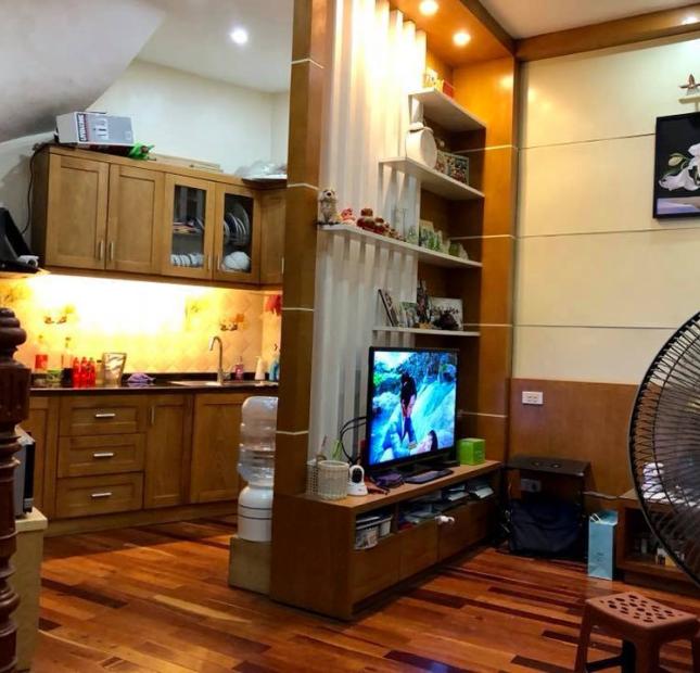 Bán nhà Văn Quán, Hà Đông, sổ đỏ chính chủ DT 40m2, giá bán 2,9 tỷ