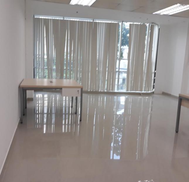 Văn phòng làm việc chính chủ cho thuê giá rẻ với DT lớn 62m2 Phú Nhuận