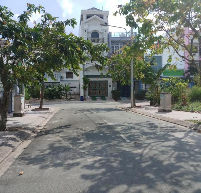 Bán gấp lô 4x16m, đường Nguyễn Hữu Trí, xã Tân Túc, giá 1.2 tỷ