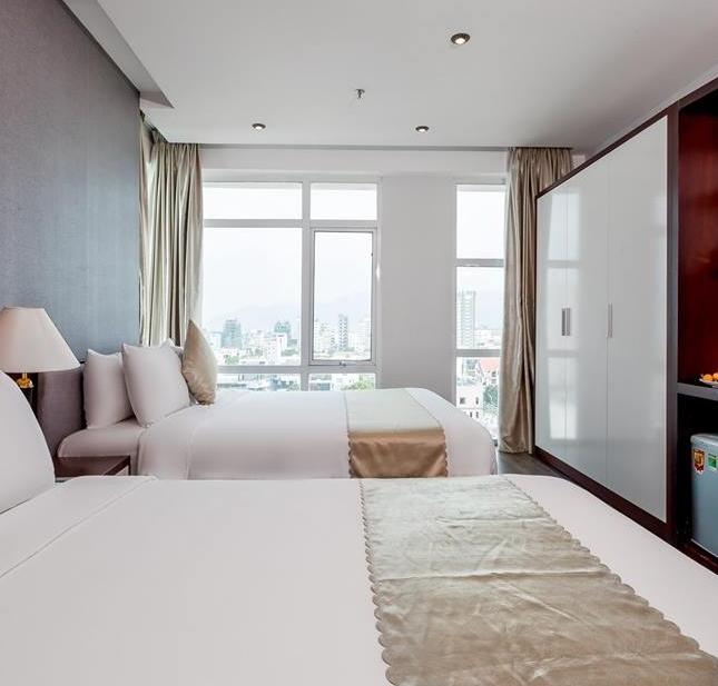 Chính chủ bán khách sạn 10 tầng 47 phòng đường Dương Đình Nghệ, cách biển Phạm Văn Đồng 150m