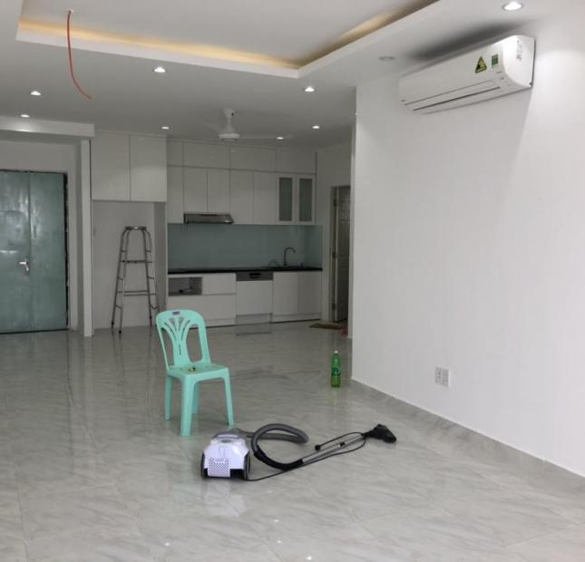 CHCC 55m2 2PN 1WC vào ở ngay view Q1 đường Tô Hiệu, LH: 0902557776