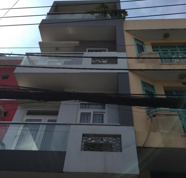 Cần bán gấp nhà đường Nguyễn Đình Khơi, DT: 6.5x5m, 3 tầng