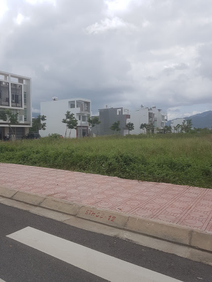 Bán đất STH07, khu 1 Hà Quang Nha Trang, 75m2, giá chỉ 2 tỷ 400tr (1/2019)
