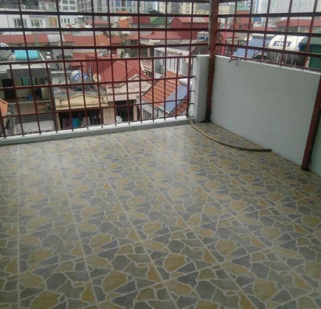 Cần bán nhà phân lô phố Nguyễn Phúc Lai, DT 43,5m2, 6 tầng, MT 3,6m, giá 7,6 tỷ