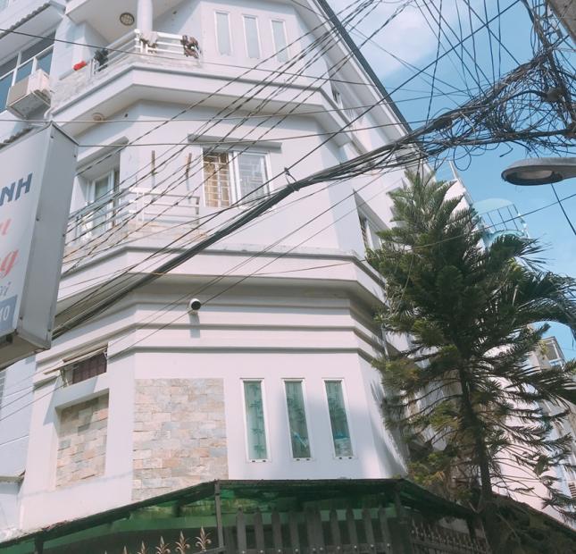 Bán nhà đường Nguyễn Chí Thanh, Quận 10. DT 4x16m