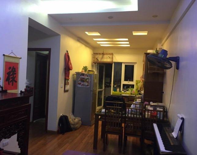 Chính chủ bán căn hộ chung cư tại VP5 khu đô thị Linh Đàm, view đẹp, mát mẻ. LH 0338 632 268