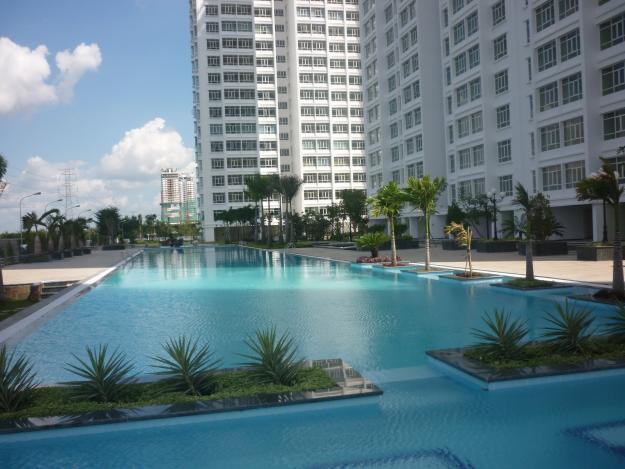 Bán căn hộ Phú Hoàng Anh, DT 129m2, giá 2 tỷ 3, tặng nội thất, LH 0903883096