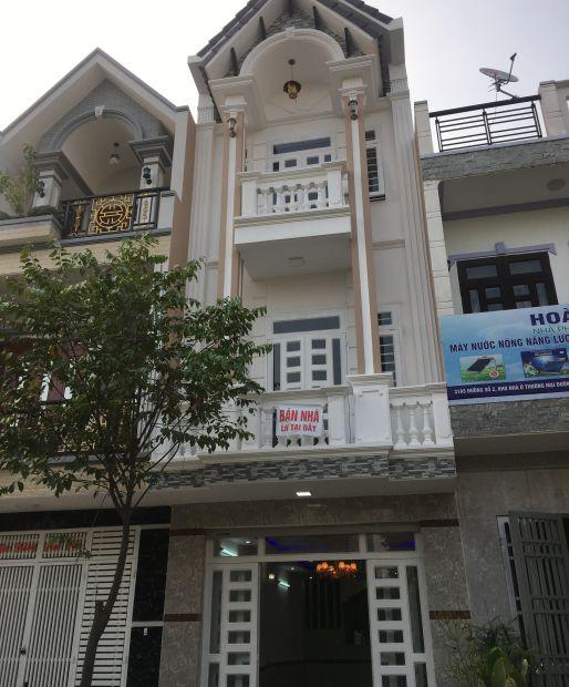 Kẹt tiền bán gấp nhà HXH Đoàn Thị Điểm, Phú Nhuận. 4.5x20m, giá 10.5 tỷ