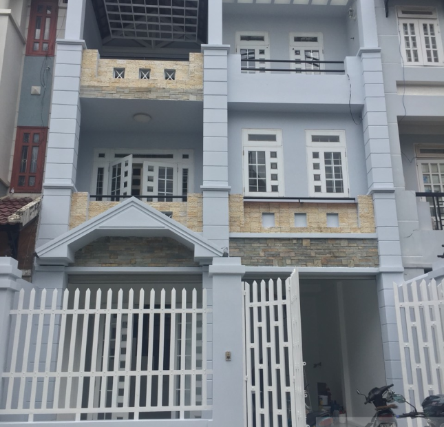 Cho thuê villa nội bộ Lương Định Của, 7x20m, có gara, khu có bảo vệ 24/24, 40 tr/th. 0919324246