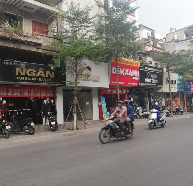 Cho thuê nhà mặt phố Trần Thái Tông giao với phố Duy Tân, cho thuê giá rẻ chỉ 25 triệu/tháng