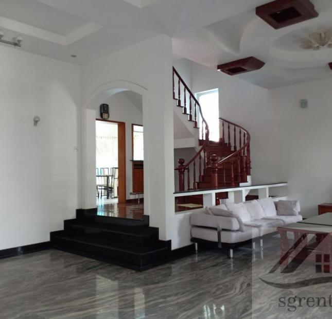 Cho thuê villa Nguyễn Văn Hưởng, Thảo Điền, 400m2, sân vườn, hồ bơi, giá 81 tr/th. LH 0909246874