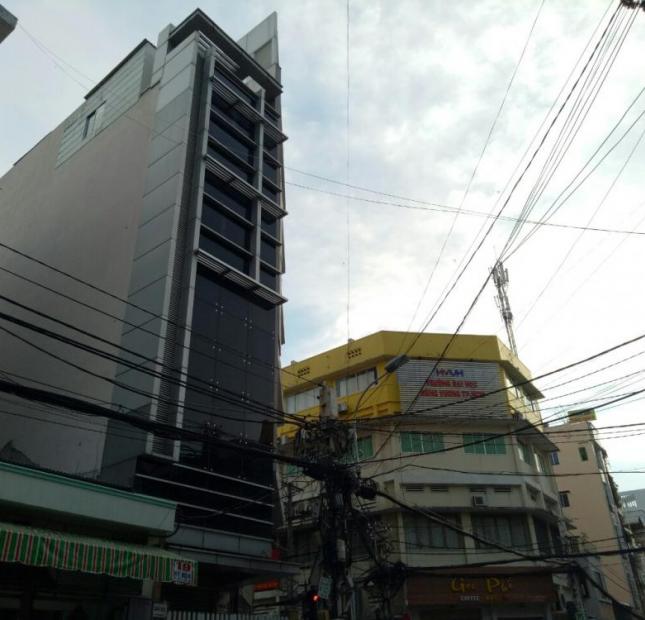 Bán nhà mặt tiền Hùng Vương, quận 5, DT 5m x 18m nhà có thang máy, bán 26 tỷ TL