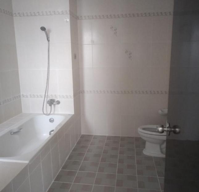 Căn hộ 8X Thái An, DT 60m2 2PN, 2WC, tầng 6, view Trường Chinh, giá 1,3 tỷ, full nội thất