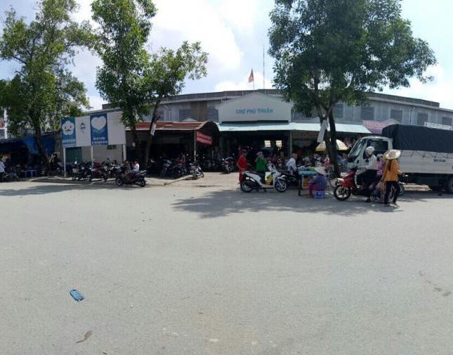 Nhà bán góc 2 mặt tiền Savimex, ngay chợ Phú Thuận, Quận 7