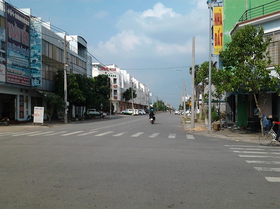 Bán nhà phố tại đường Nguyễn Thị Thập, quận 7. DT: 4x34m, 5x30m, 6x30m, 7x30m, 8x27m 