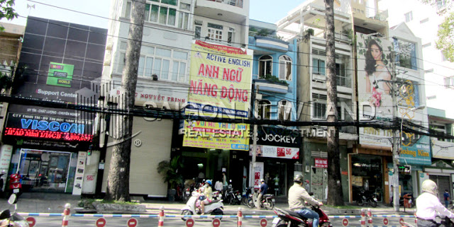 Bán nhà mặt tiền đường Nguyễn Đình Chiểu, Phường 5, Quận 3