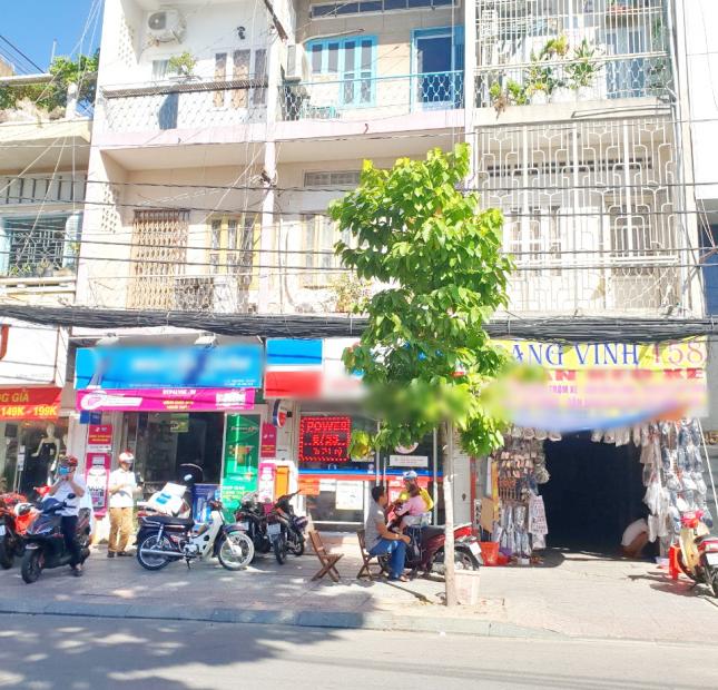 Bán nhà 1 lầu cách mặt tiền đường Trần Quang Khải 15m, phường Tân Định, quận 1