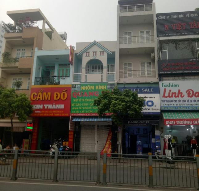 Bán nhà 2 lầu DT 4x16m MTKD đường Lũy Bán Bích, P. Hòa Thạnh, Q. Tân Phú