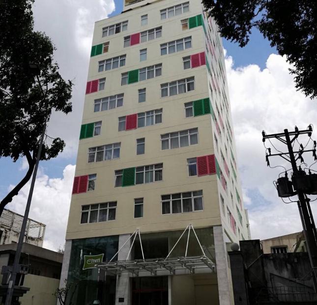 Bán gấp khách sạn đường Nguyễn Trãi 8.2 x 19m, 9 tầng, giá 125 tỷ