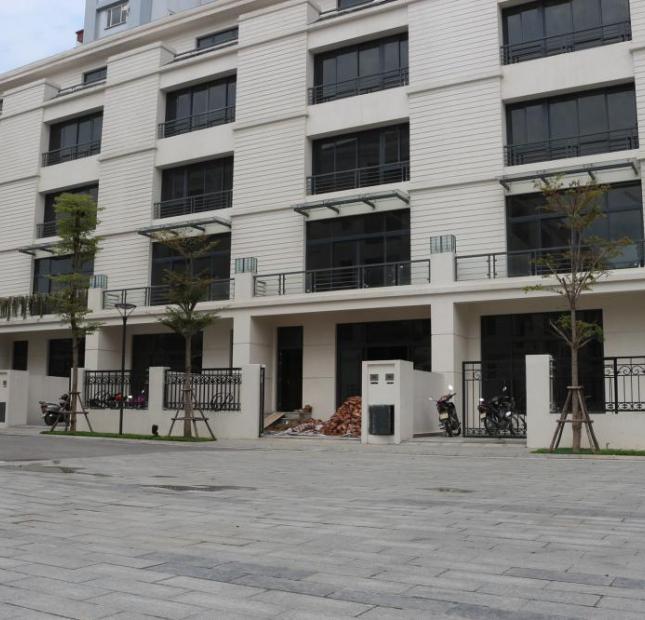 Chính chủ bán gấp căn biệt thự vườn 142m2 x 5 tầng, gần Nguyễn Trãi, Nguyễn Xiển, chỉ 90 tr/m2