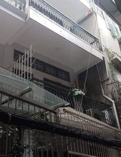 Chính chủ cần bán gấp nhà góc phố Trung Liệt, 55m2, 4 tầng, rộng 4,2m, giá 6,9 tỷ có TL