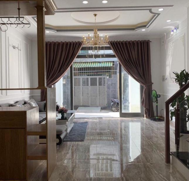 Cần tiền bán gấp nhà đẹp, DT lớn 4x15m, Phan Chu Trinh, Bình Thạnh. Giá chỉ 3.9 tỷ
