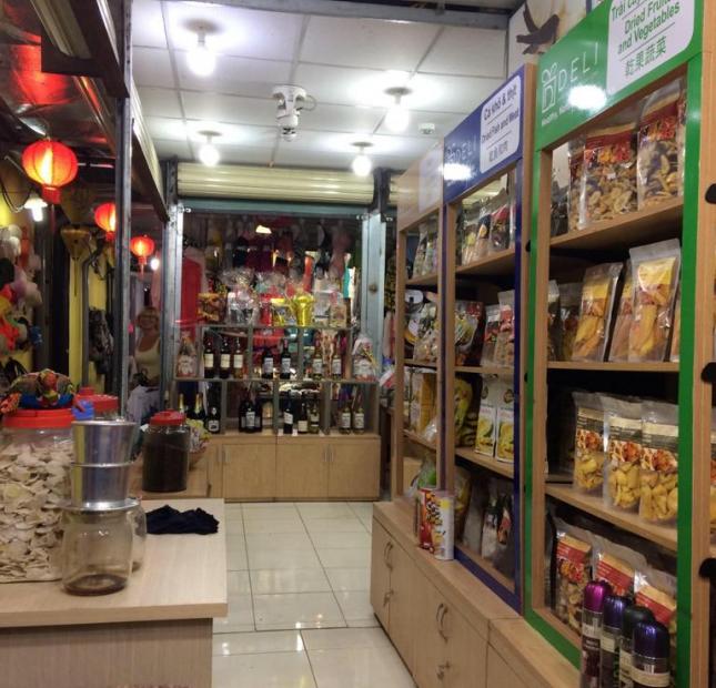 Sang nhượng cửa hàng tuyệt đẹp mặt đường Trần Phú, Nha Trang