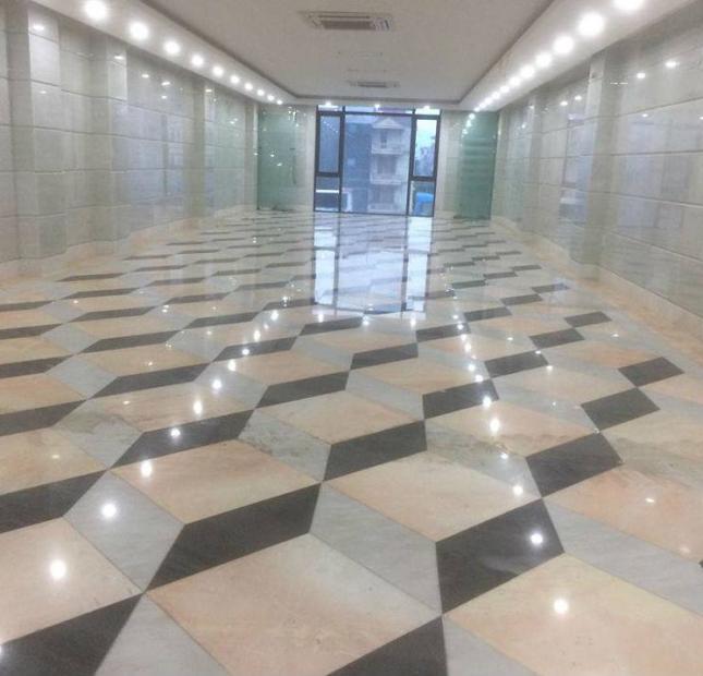 Chính chủ cho thuê diện tích 600m2, làm văn phòng công ty