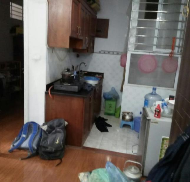 Bán căn hộ chung cư tại Đường Giải Phóng, Hoàng Mai, diện tích 40m2  giá 800 Triệu